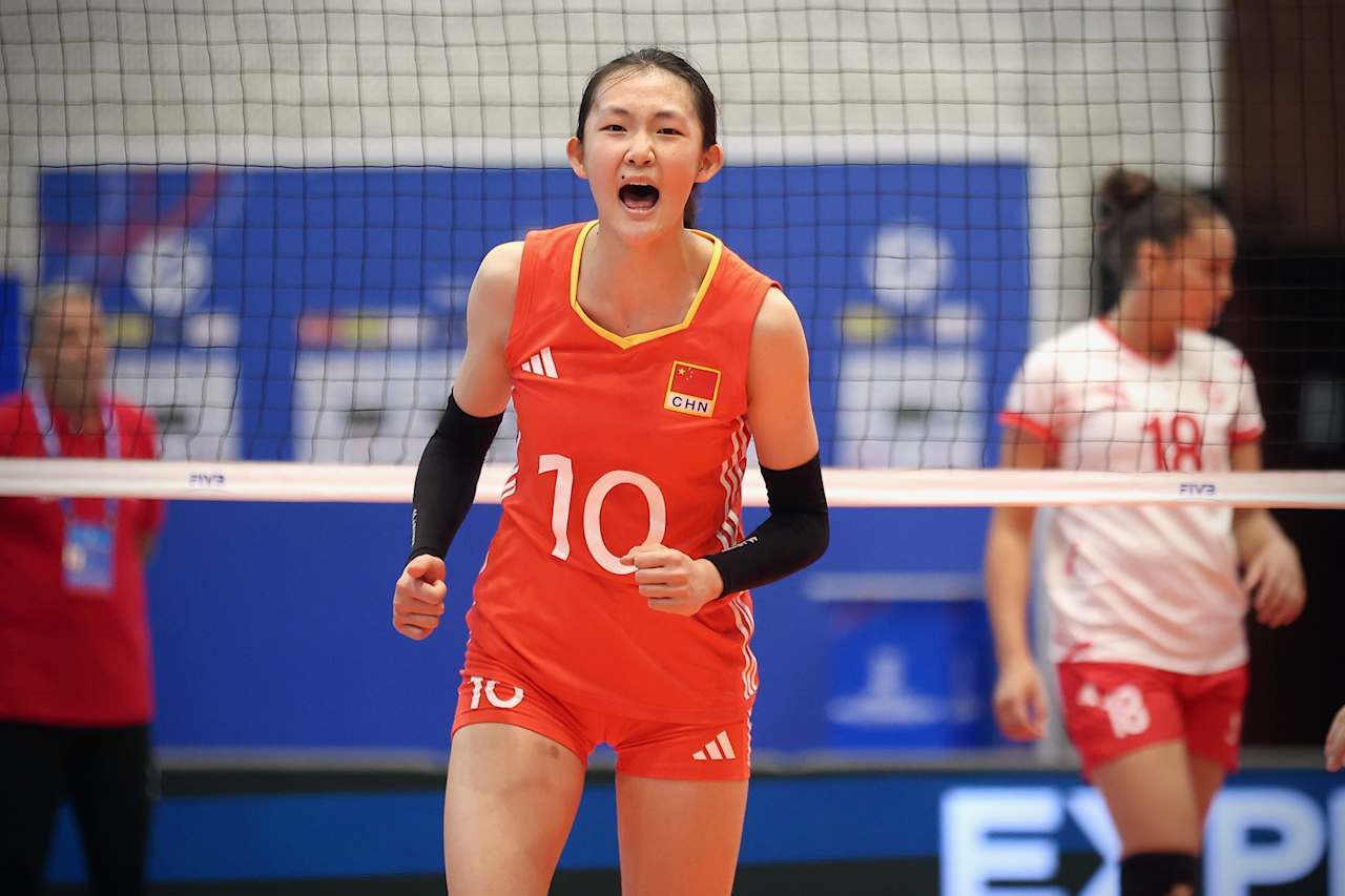 U19世锦赛-中国女排3-0突尼斯 黄悦鑫12分喜获开门红