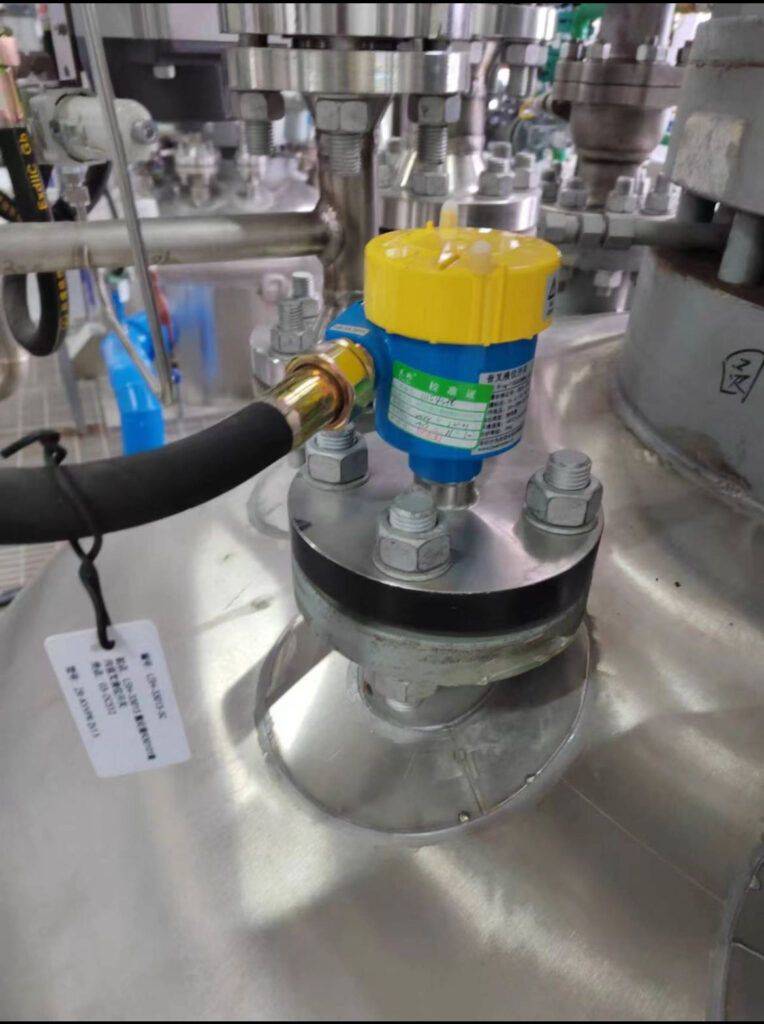 原油储罐液位测量与点位检测解决方案